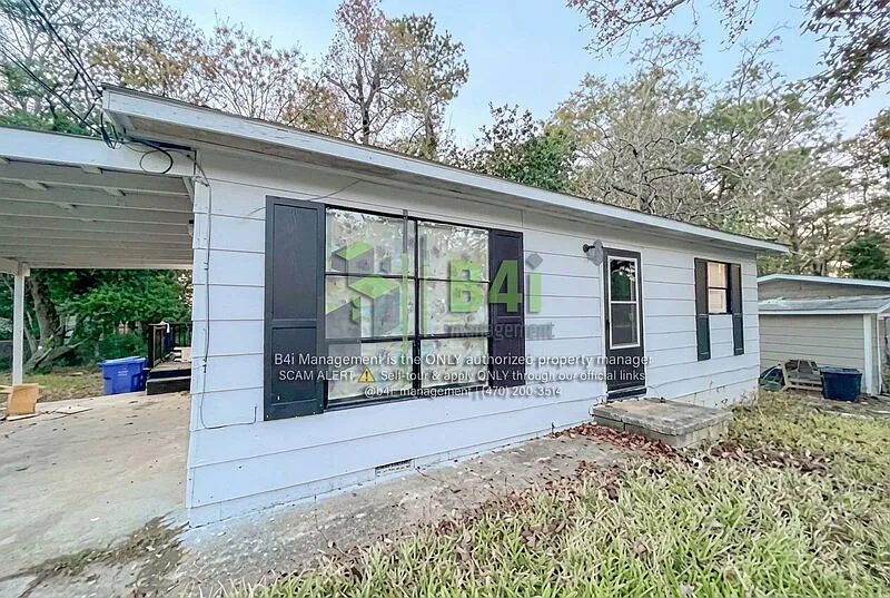 2919 Lansing Ave