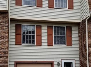 4349 Heritage Dr, Liverpool, NY 13090