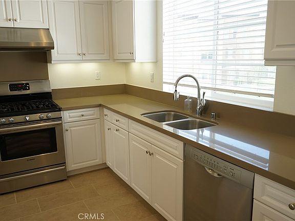 4th image of 18 Larry Beard Dr #18