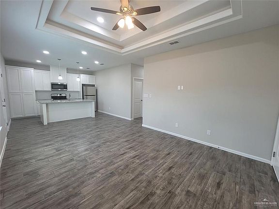3rd image of 5700 Sandpiper Ave Unit 1