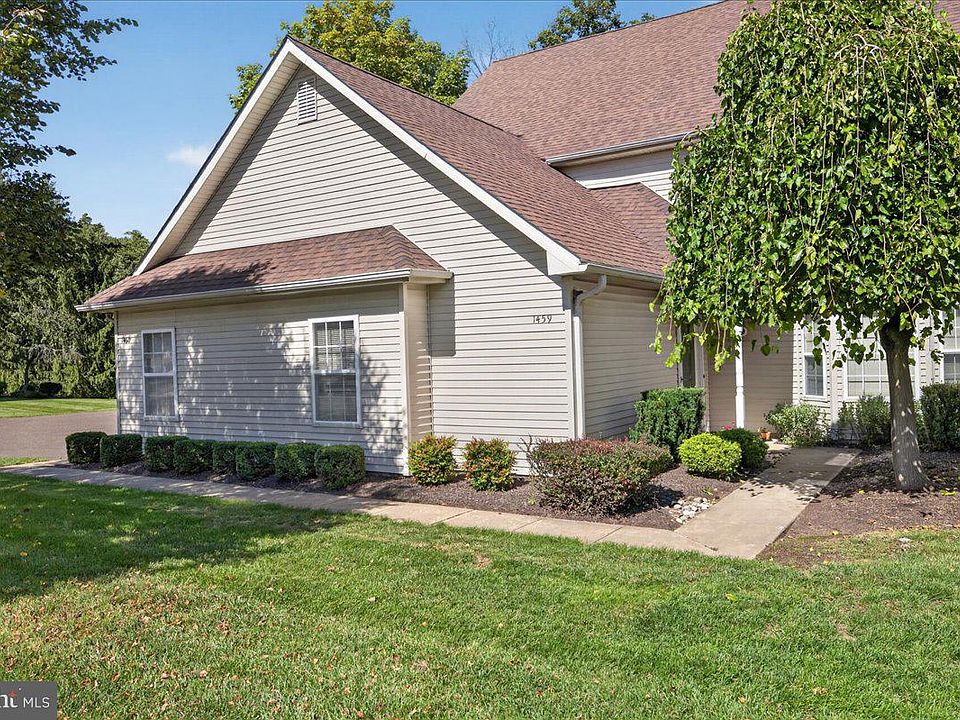 1st image of 1459 Peach Tree Ln #59