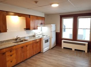 59 Sweet Ave #1F, Woonsocket, RI 02895