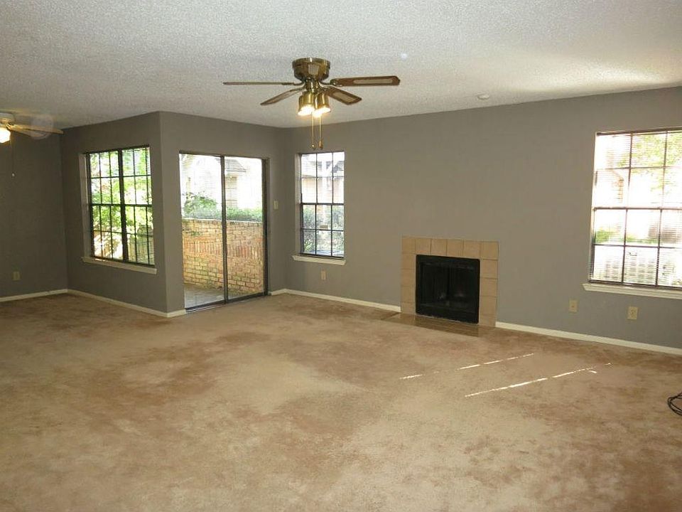 1st image of 2300 Old Spanish Trl APT 1085