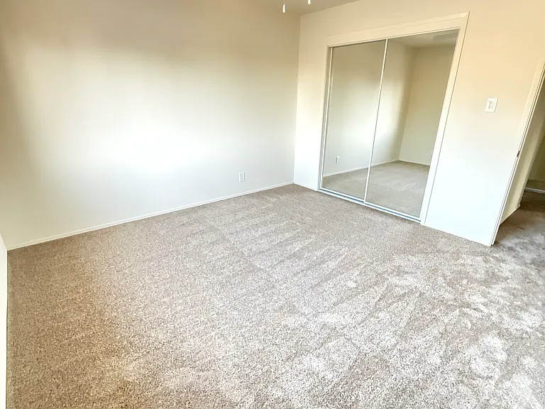 1224 Floribunda Ave #12 — Photo 6