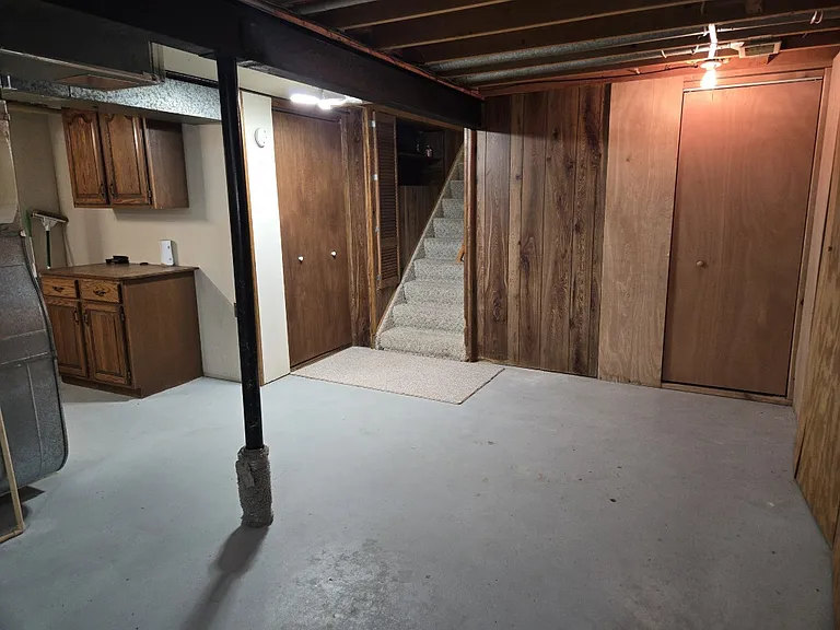 2340 Morton Ave — Photo 27