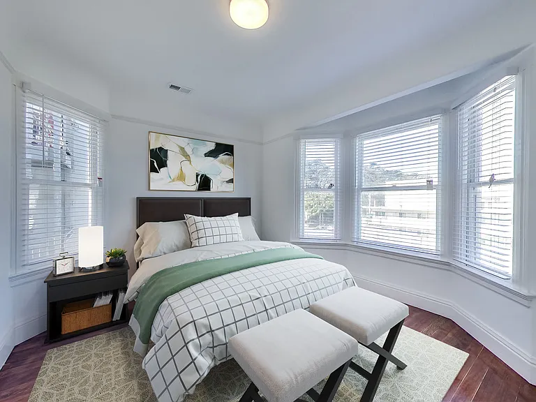 322 Stanyan — Photo 16