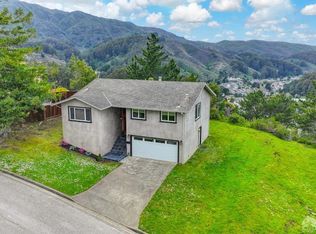 19 Humboldt Ct, Pacifica, CA 94044