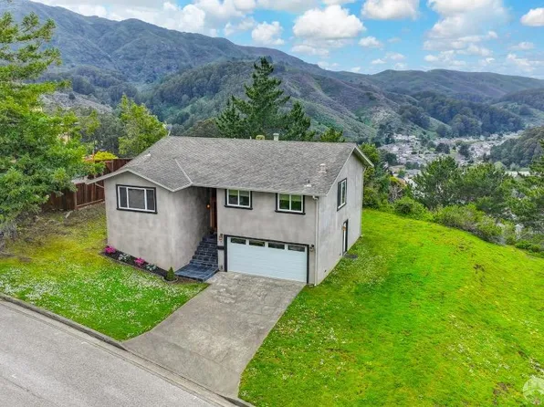 19 Humboldt Ct, Pacifica, CA 94044