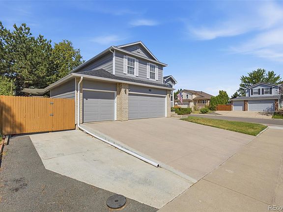 3rd image of 12133 Elizabeth Court