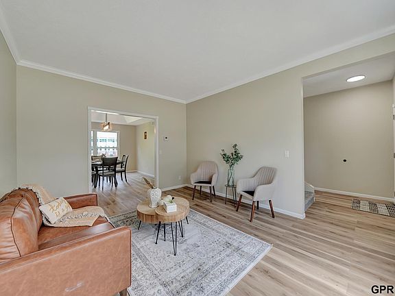 4th image of 4020 Fossil Creek Cir