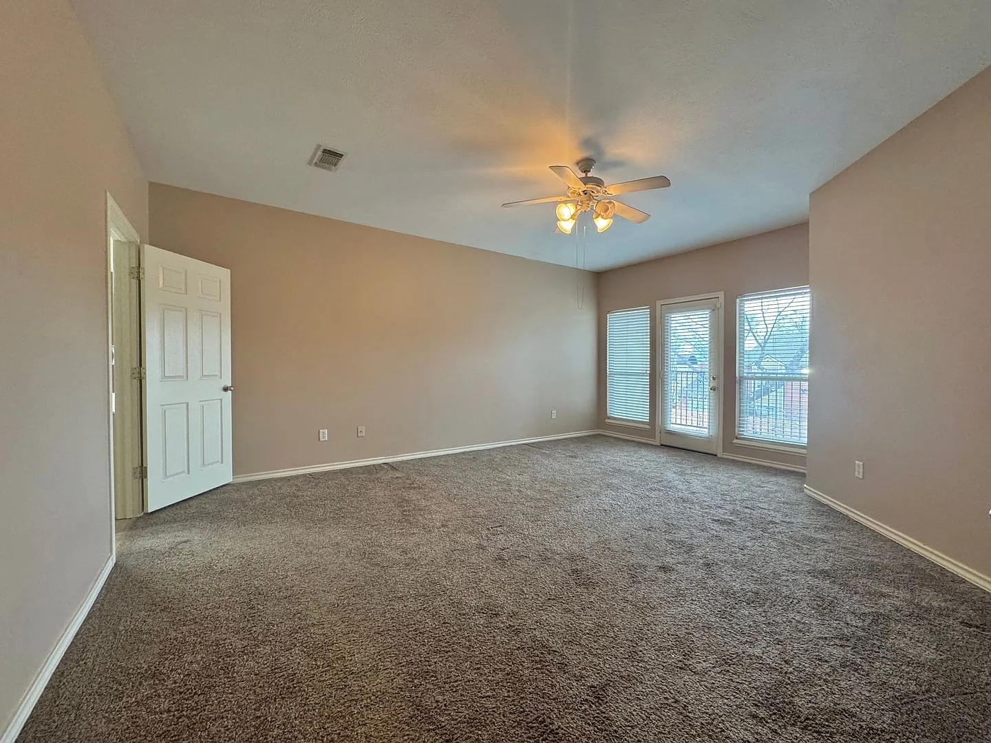 Pleasant Grove Townhouse for rent! — Photo 4