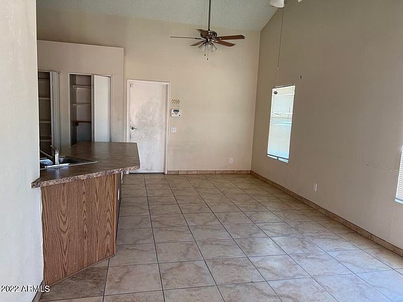 4th image of 10218 W Meadowbrook Ave