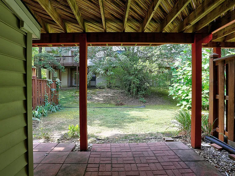 3003 Beech Bottom Rd — Photo 17
