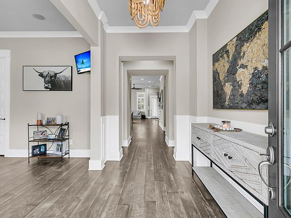 3rd image of 2671 Fountainhead Way