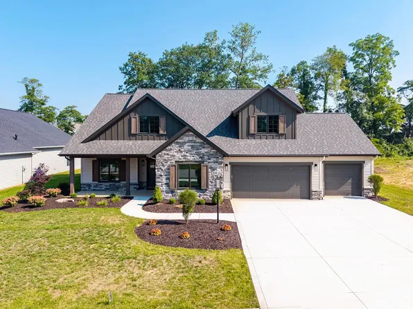 658 Skillet Ave, Huntertown, IN 46748