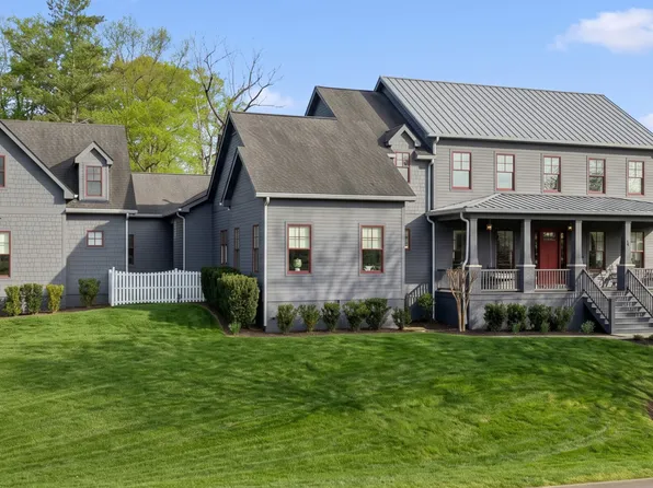 111 Harlinsdale Ct, Franklin, TN 37069