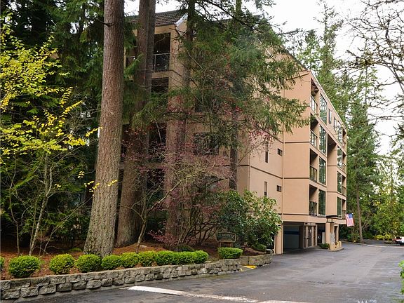 2nd image of 15508 Country Club Dr SE #A-34