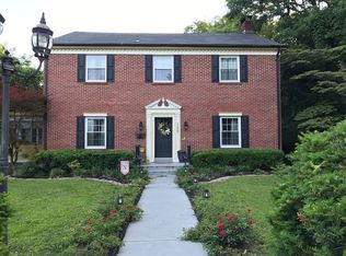 120 Country Club Pl, Belleville, IL