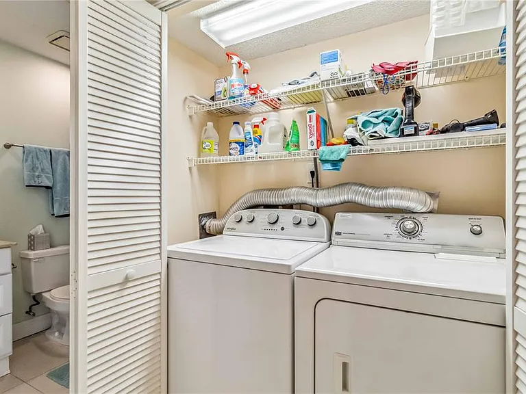 5734 Ashton Lake Dr #7 — Photo 8