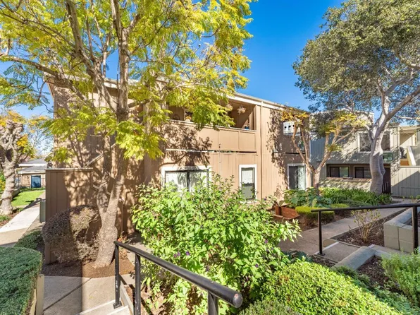 820 Casanova Ave APT 51, Monterey, CA 93940