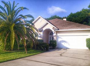 1820 Branch Vine Dr W, Jacksonville, FL 32246