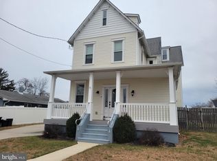 810 Central Ave, Glendora, NJ 08029