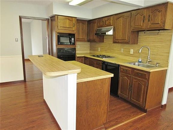 5th image of 4836 Evangeline St