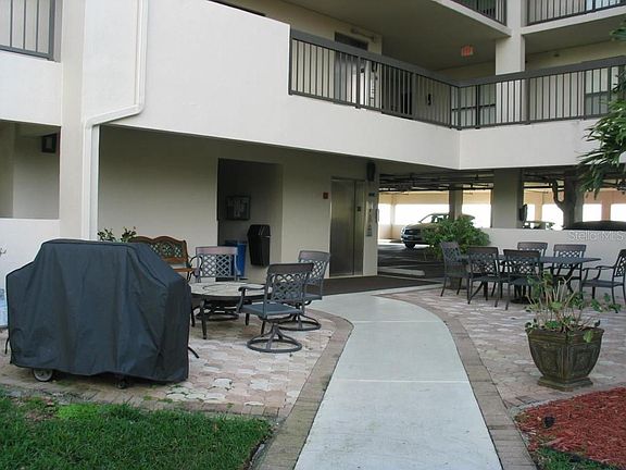 4th image of 1810 Mariner Dr APT 202