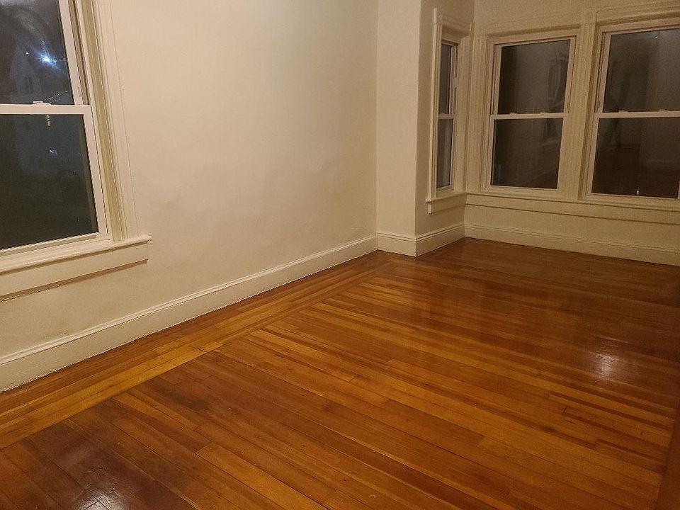 1st image of 17 Morton St Floor 2
