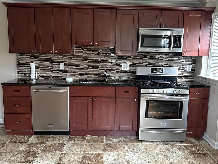 500 Lucia Ave — Photo 8
