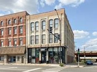 3000 S Archer Ave #2R, Chicago, IL 60608