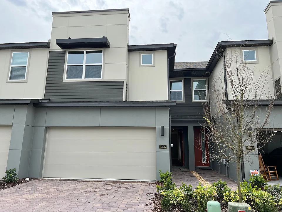 1326 Merrydale Way