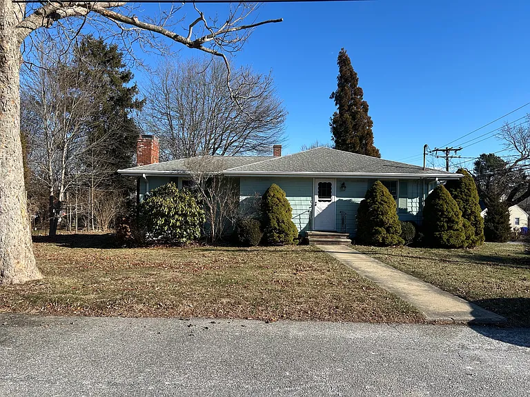 75 Hopeworth Ave — Photo 12