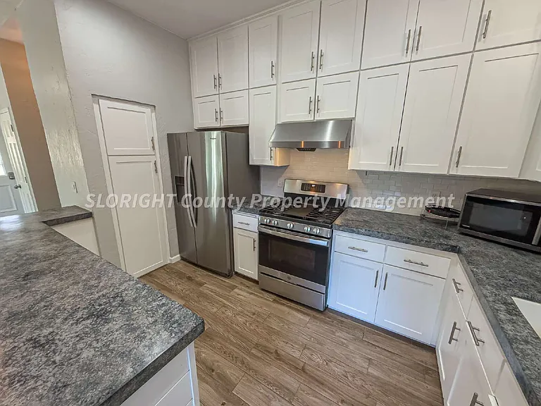 7740 Valle Ave — Photo 8