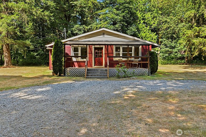 3rd image of 24847 208th Avenue SE