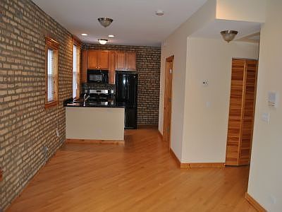 4th image of 1615-1625 W Columbia Ave #1623-2S