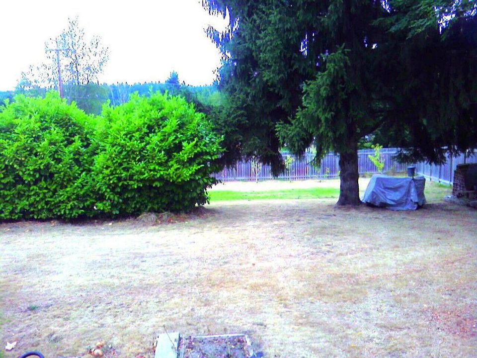 2nd image of 18109 Patterson Rd E