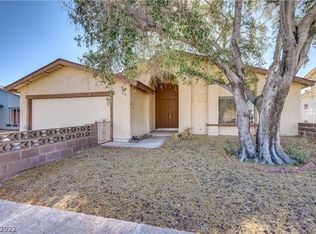 6751 Bonillo Dr, Las Vegas, NV 89103