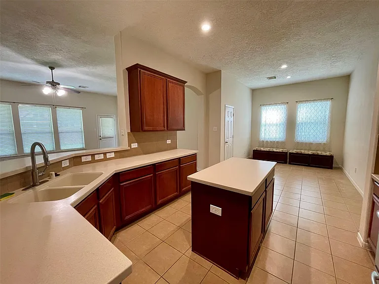 14110 Pawnee Bend Dr — Photo 13