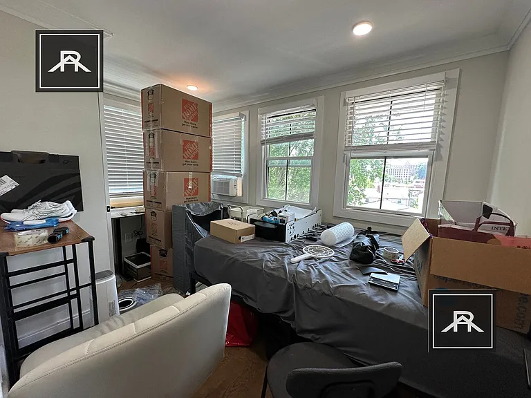 155 Foster St #2F — Photo 7
