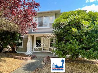 1848 Hoffman Hill Blvd, Dupont, WA 98327