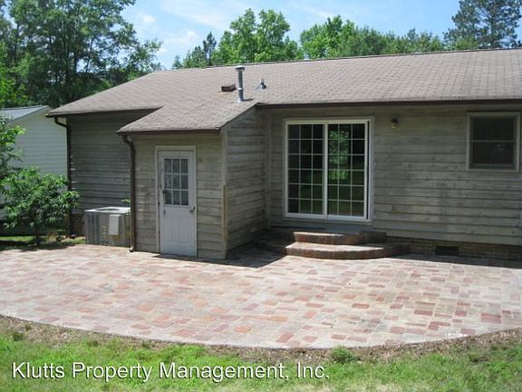 3rd image of 8030 Tiburon Cres