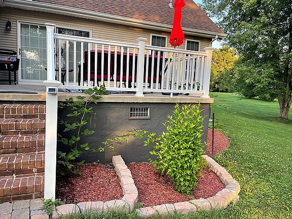 4th image of 714 Pow Camp Rd