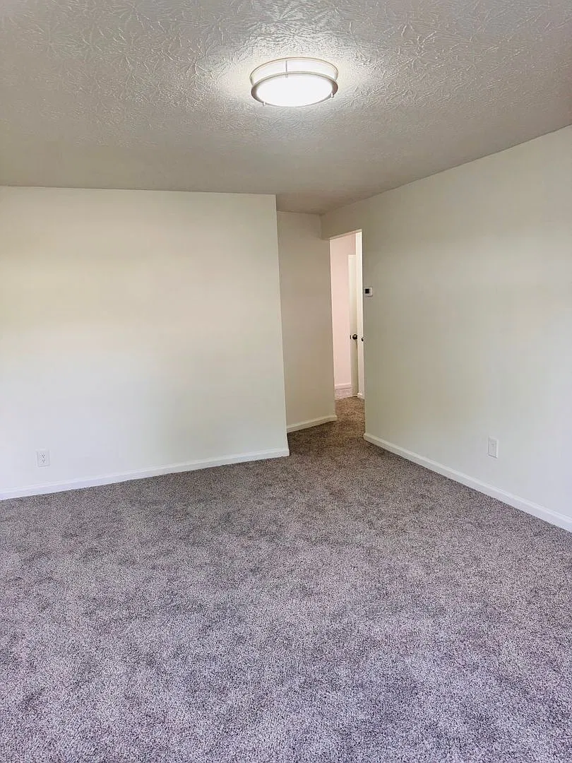 Charming 3bdrm House In Colerain Township — Photo 4