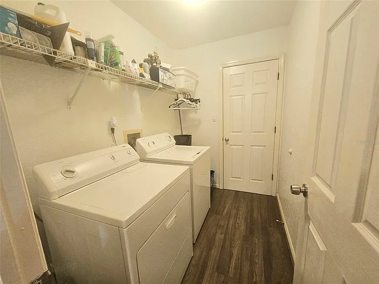 1011 Tropical Ave NW — Photo 35