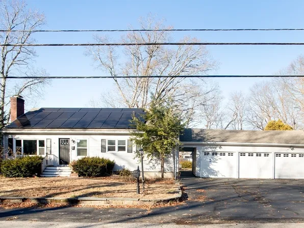 14 Garfield Ave, Attleboro, MA 02703