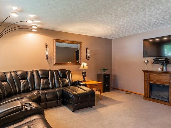 4th image of 1533 Kathy Ln