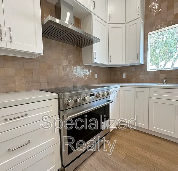 1135 Scofield Dr #A — Photo 5