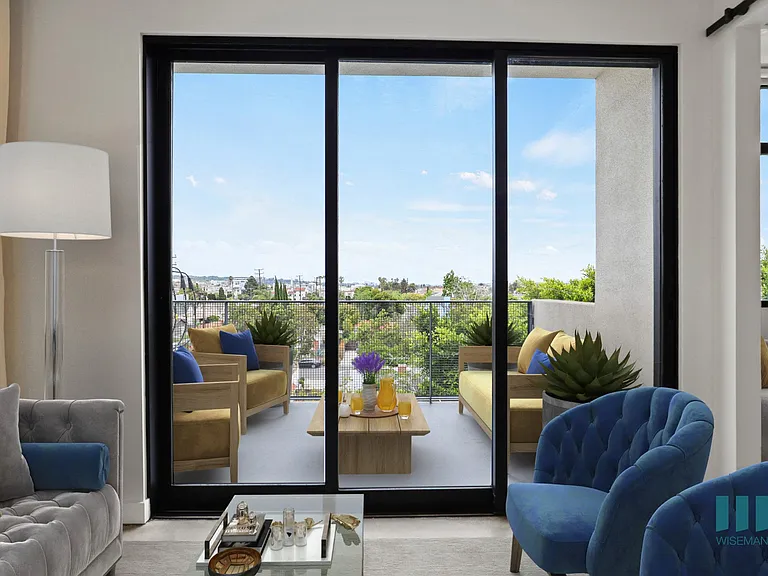 Living Room and Large-Size Patio