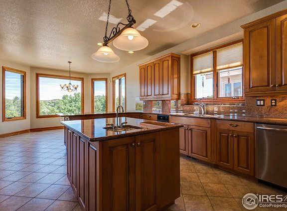 4th image of 5229 Cedar Valley Dr
